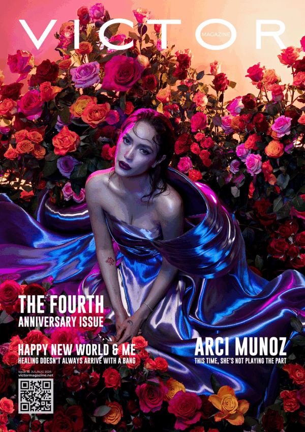 Issue 32 July/August - The 4th Anniversary Issue: Happy New World!